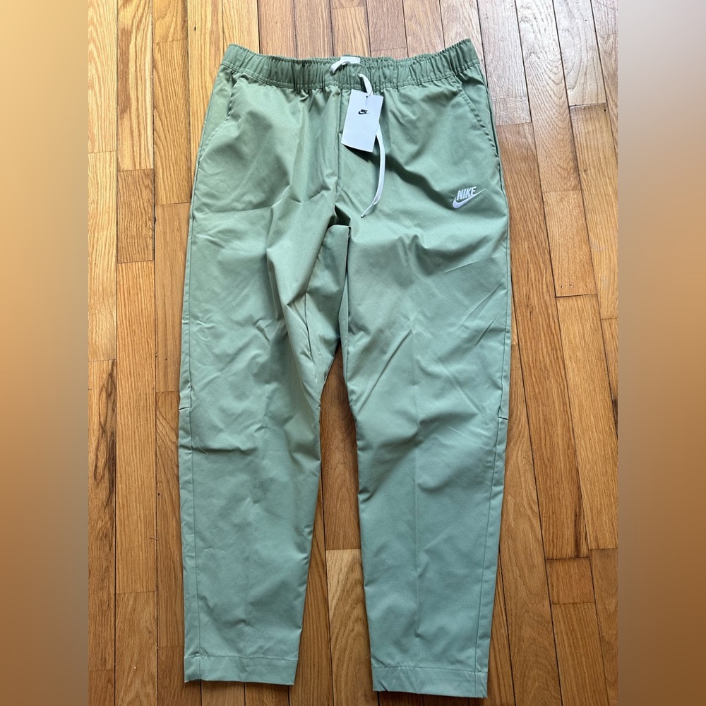 Nike Men's Green Pants NWT